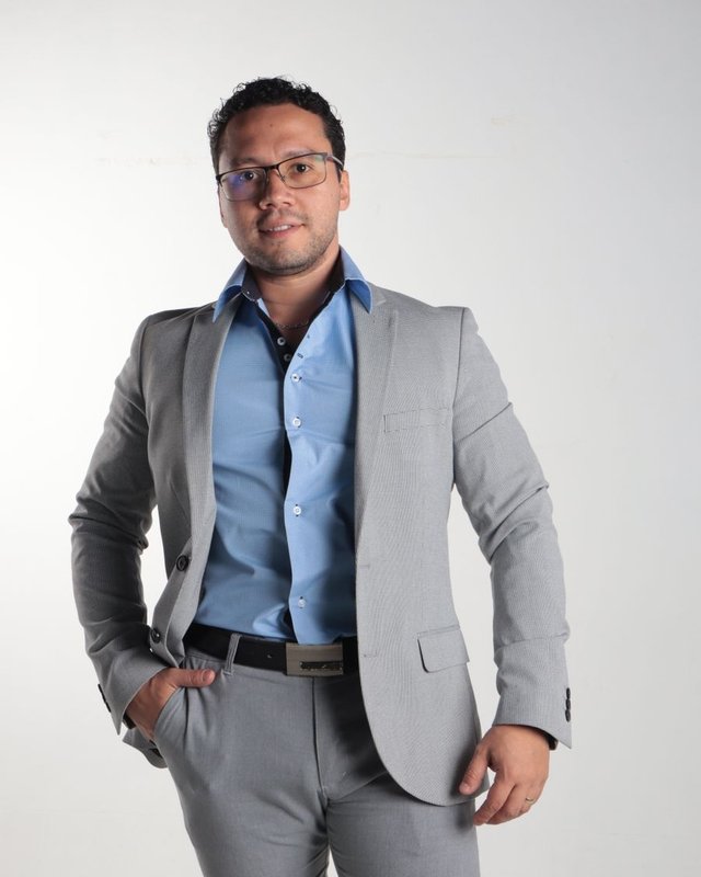 Retrato de Thiago Ferreira, sócio da área aduaneira